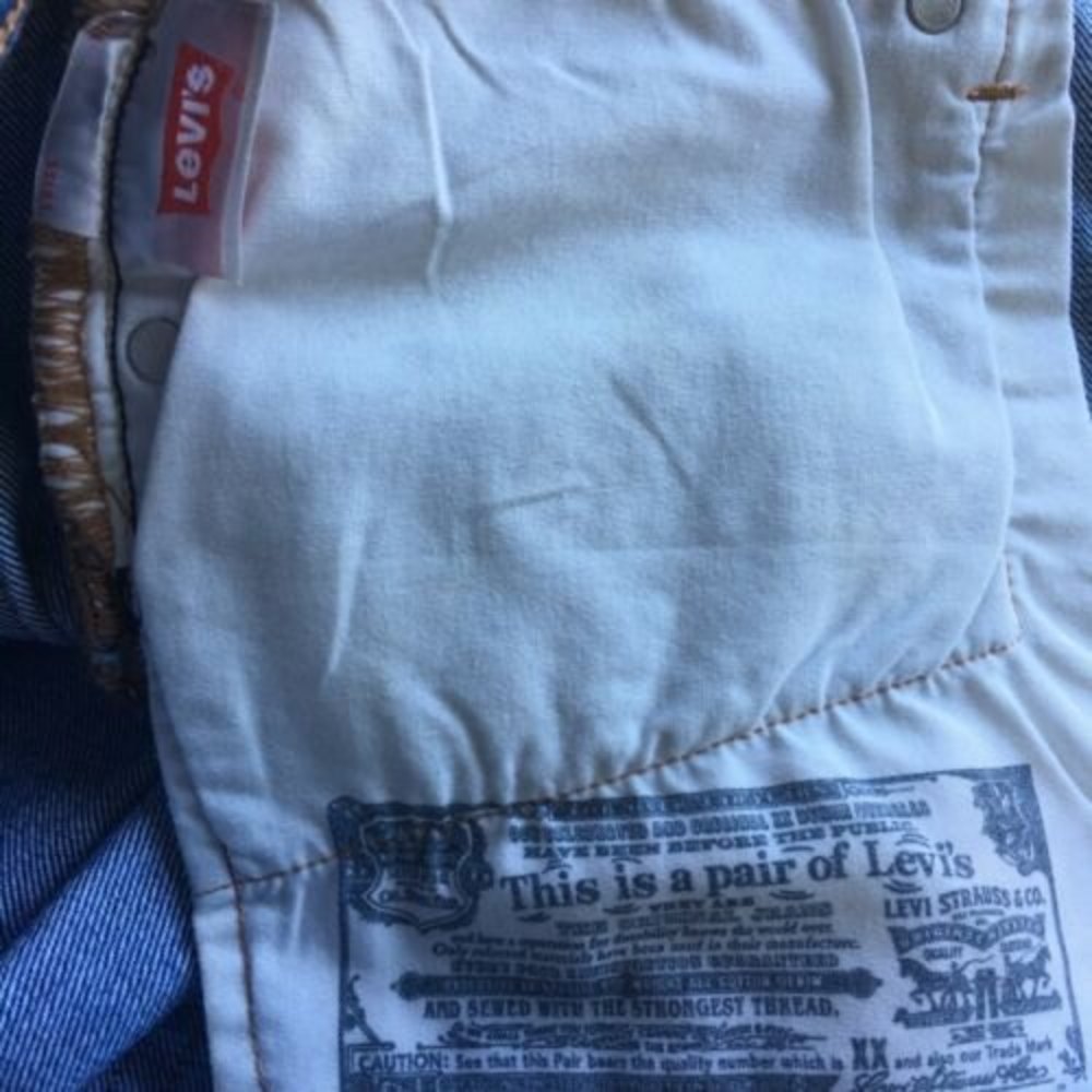 Sold Levi's 501 Denim Cutoff Shorts High Rise Size 31 Vintage Light Wash Frayed - Picture 8 of 10
